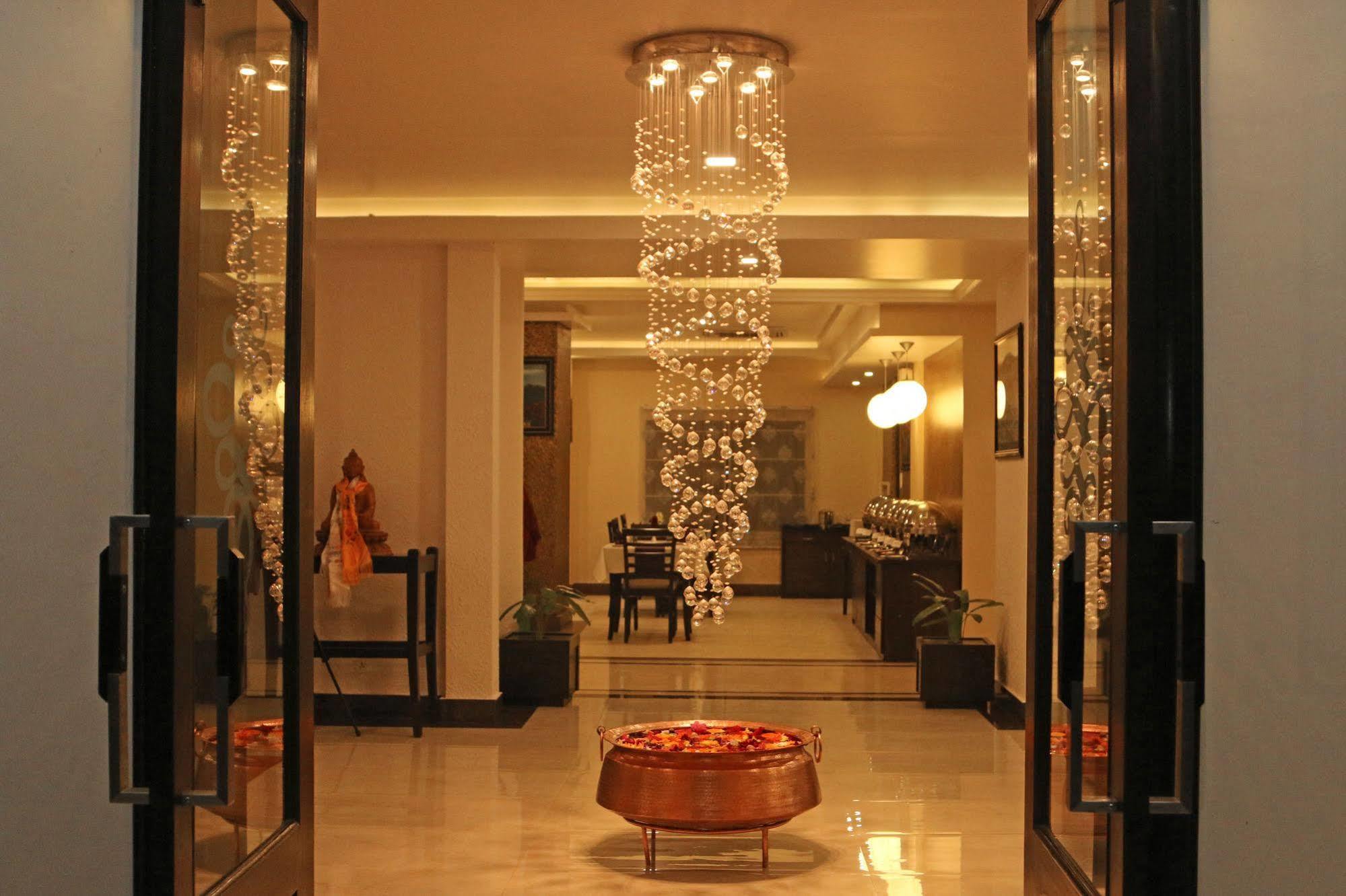 Hotel Harmika Katmandou Extérieur photo